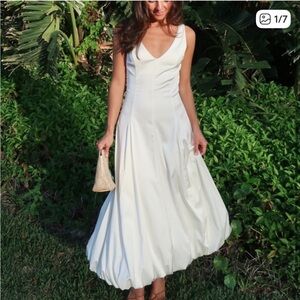 Abercrombie & Fitch Pearl Bubble-Hem Midi Dress